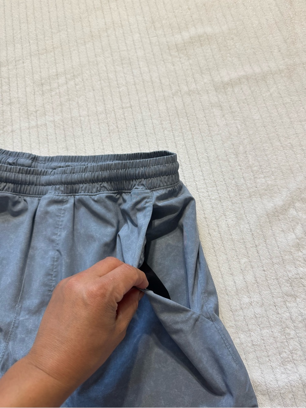 lululemon athletica Men's Athletic Shorts in Slate Blue - Picture 6 of 7